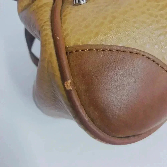 Wrangler Brown Faux Leather Handbag - Picture 12 of 12